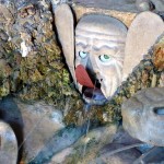 Maske als Wasserspiel